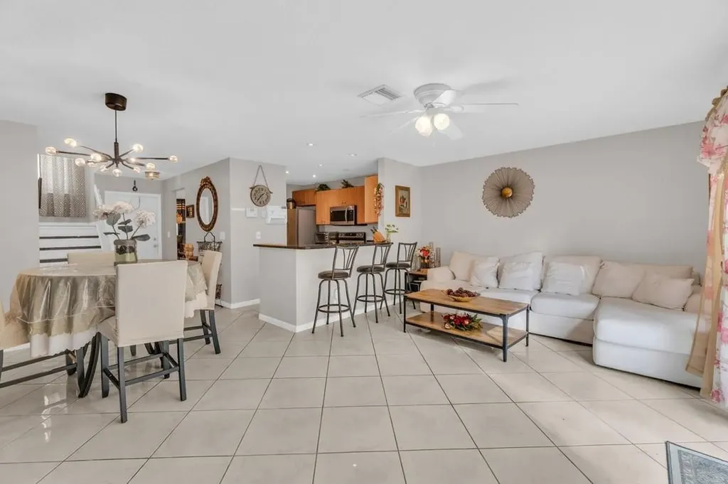 3611 NW 122nd Terrace Sunrise FL 33323