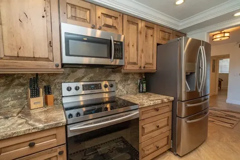 2731 NE 14th Street Causeway Pompano Beach FL 33062