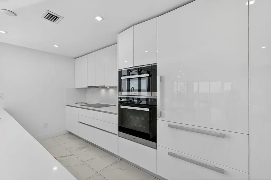 730 N Ocean Boulevard Pompano Beach FL 33062