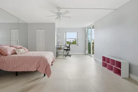 3910 Inverrary Boulevard Lauderhill FL 33319