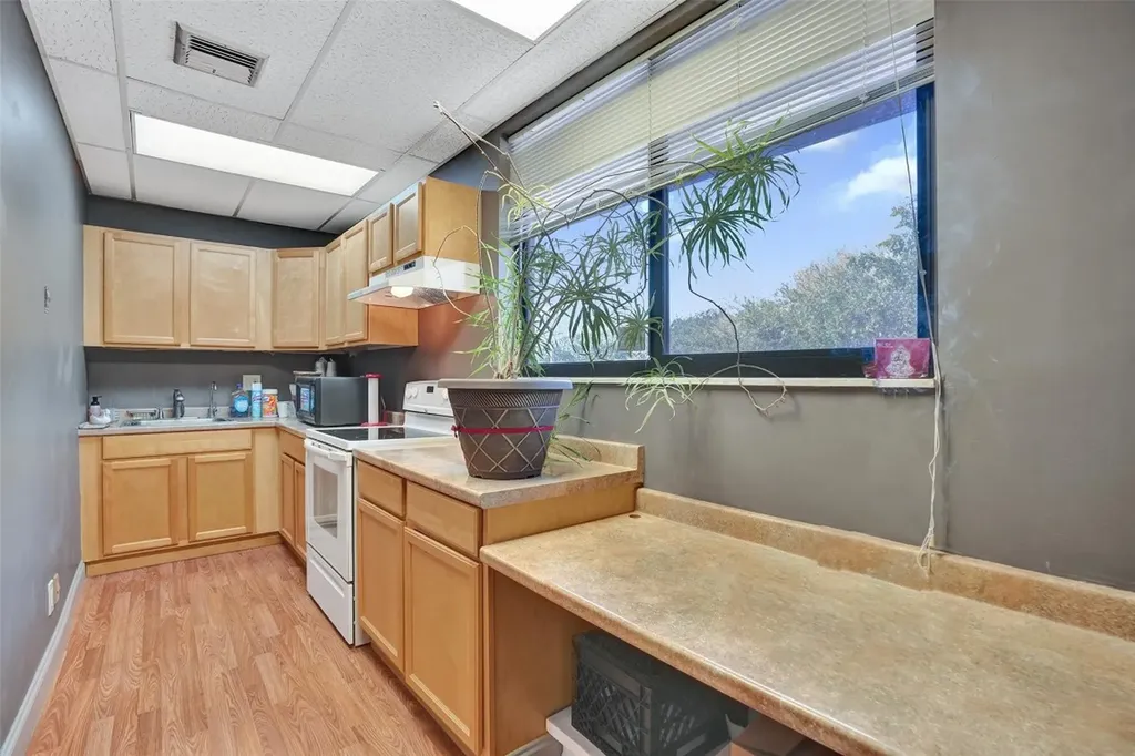 1881 N University Drive Coral Springs FL 33071