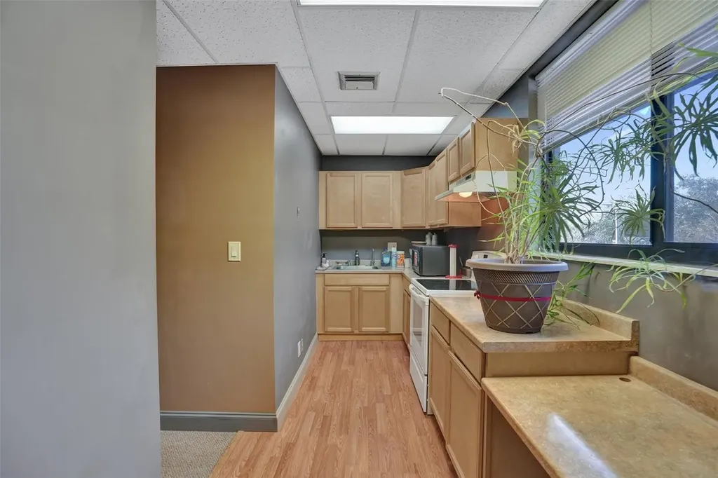 1881 N University Drive Coral Springs FL 33071