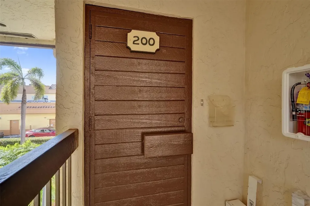 1881 N University Drive Coral Springs FL 33071