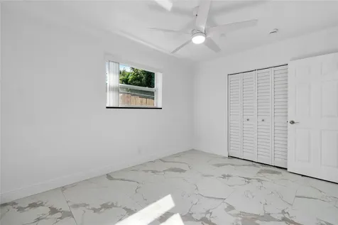1411 NW 54th Terrace Lauderhill FL 33313