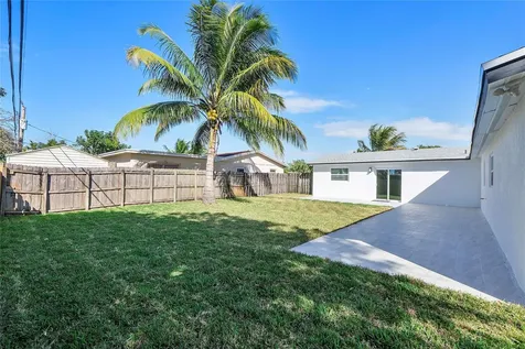 1411 NW 54th Terrace Lauderhill FL 33313