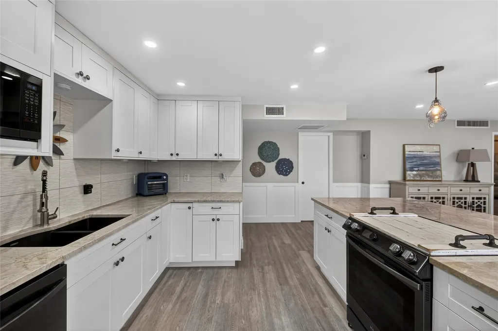 1629 Riverview Road Deerfield Beach FL 33441