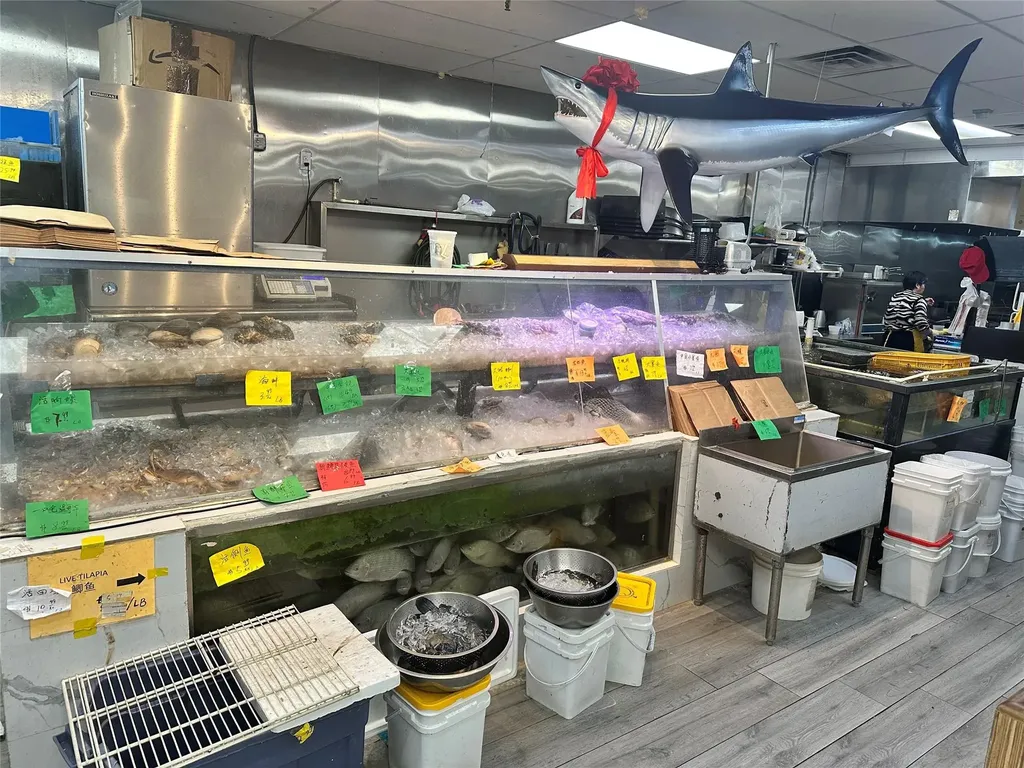 2518 N State Road Hollywood FL 33021