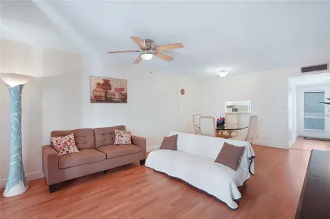 2650 NW 49th Avenue Lauderdale Lakes FL 33313