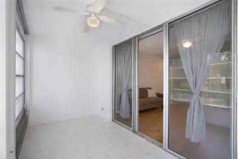 2650 NW 49th Avenue Lauderdale Lakes FL 33313