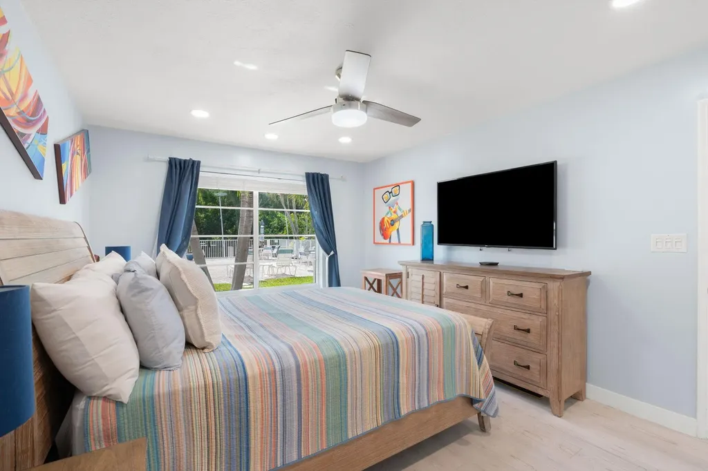2860 NE 14th Street Causeway Pompano Beach FL 33062