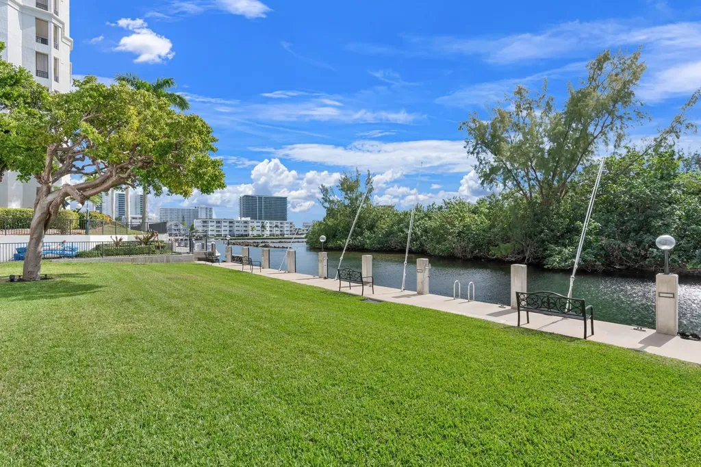 2860 NE 14th Street Causeway Pompano Beach FL 33062