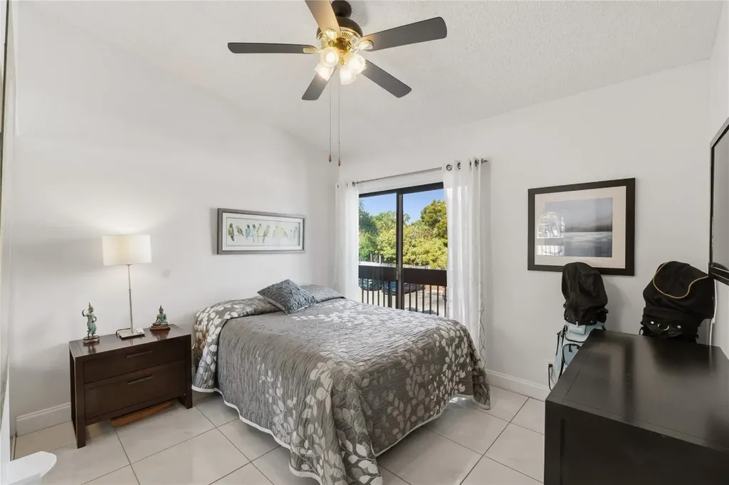 2289 SW 15th Street Deerfield Beach FL 33442