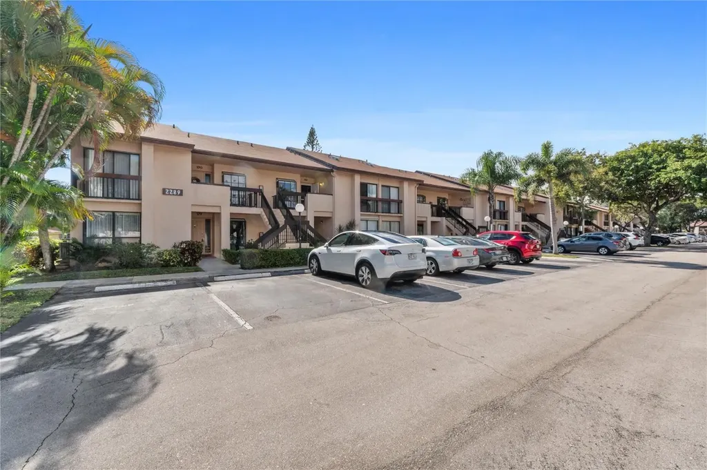 2289 SW 15th Street Deerfield Beach FL 33442