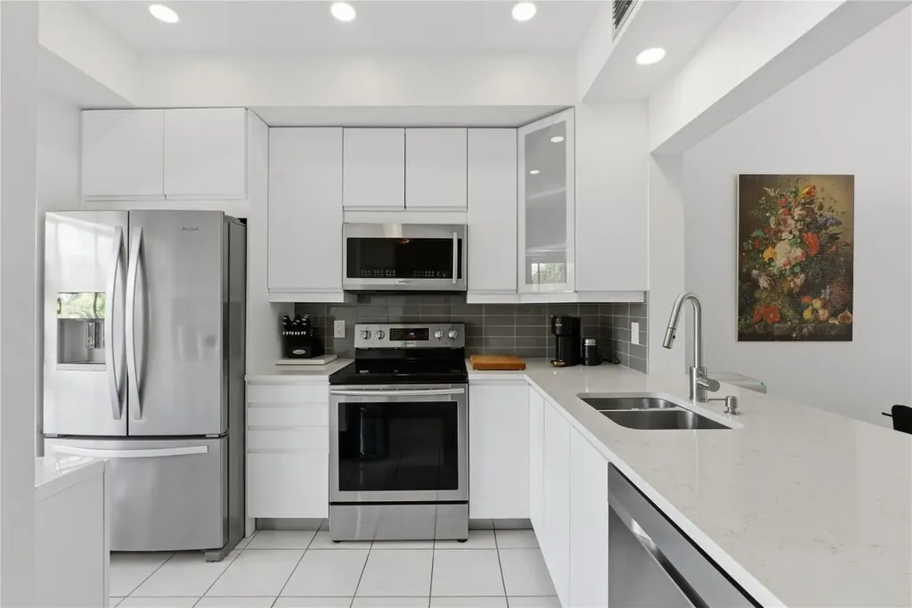 2289 SW 15th Street Deerfield Beach FL 33442
