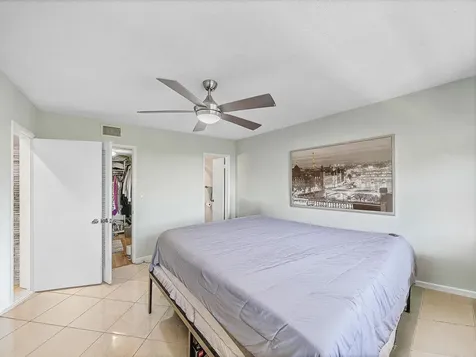 4500 N Federal Highway Lighthouse Point FL 33064