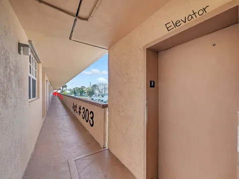 4500 N Federal Highway Lighthouse Point FL 33064