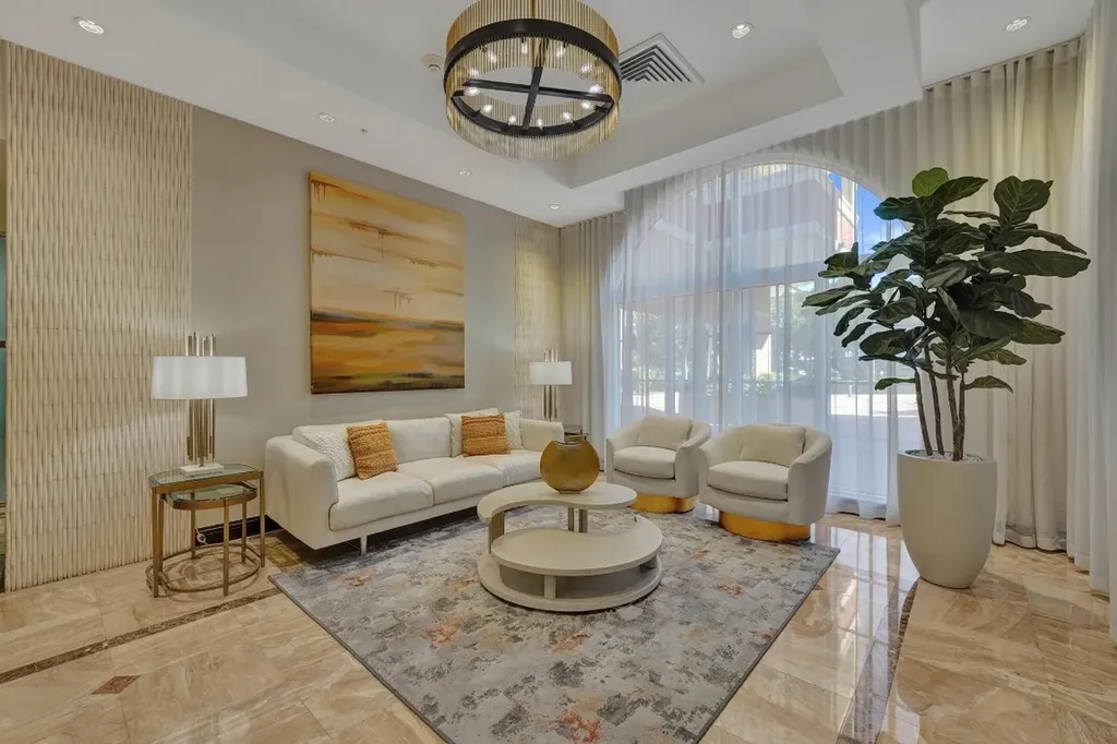 2011 N Ocean Boulevard Fort Lauderdale FL 33305
