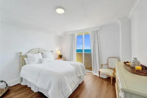 2011 N Ocean Boulevard Fort Lauderdale FL 33305
