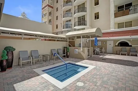 2011 N Ocean Boulevard Fort Lauderdale FL 33305