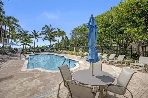 2011 N Ocean Boulevard Fort Lauderdale FL 33305