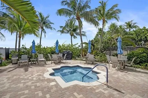 2011 N Ocean Boulevard Fort Lauderdale FL 33305