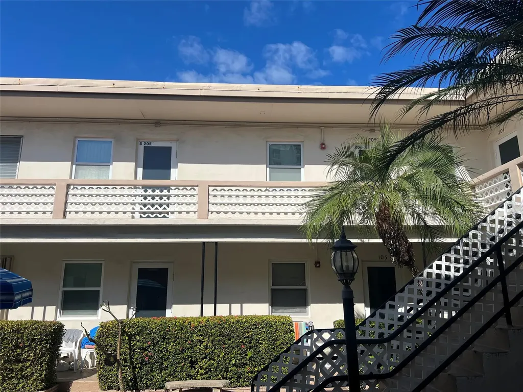 1315 N Ocean Drive Hollywood FL 33019