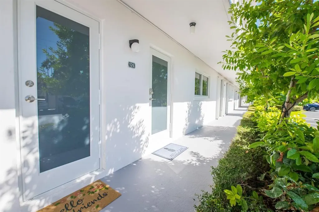 101 NE 19th Avenue Deerfield Beach FL 33441