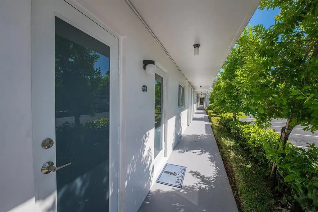 101 NE 19th Avenue Deerfield Beach FL 33441