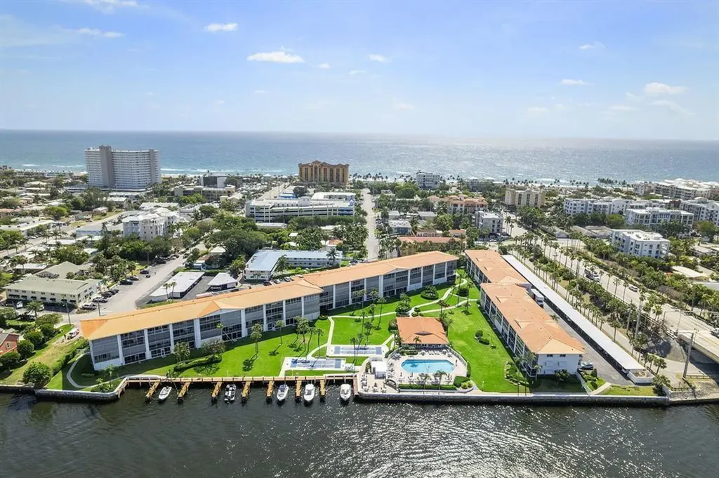 101 NE 19th Avenue Deerfield Beach FL 33441