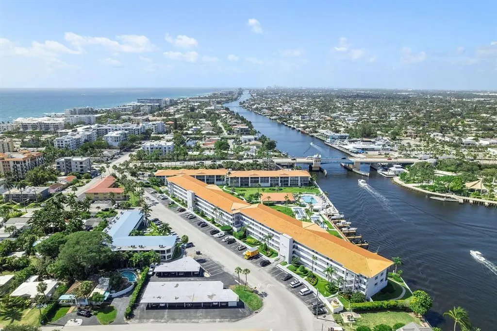 101 NE 19th Avenue Deerfield Beach FL 33441