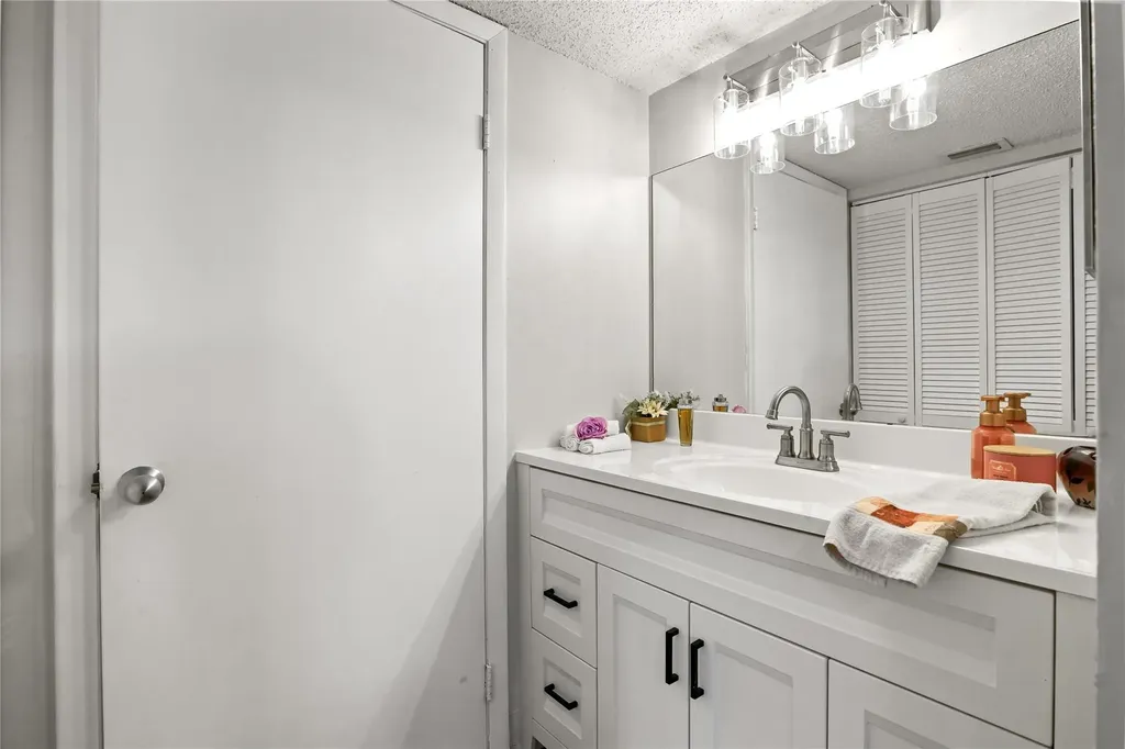 9166 W Atlantic Boulevard Coral Springs FL 33071