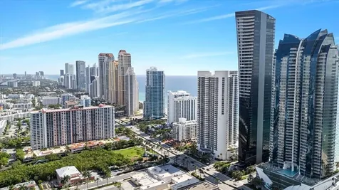 17201 Collins Avenue Sunny Isles Beach FL 33160