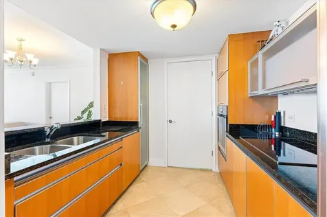 17201 Collins Avenue Sunny Isles Beach FL 33160