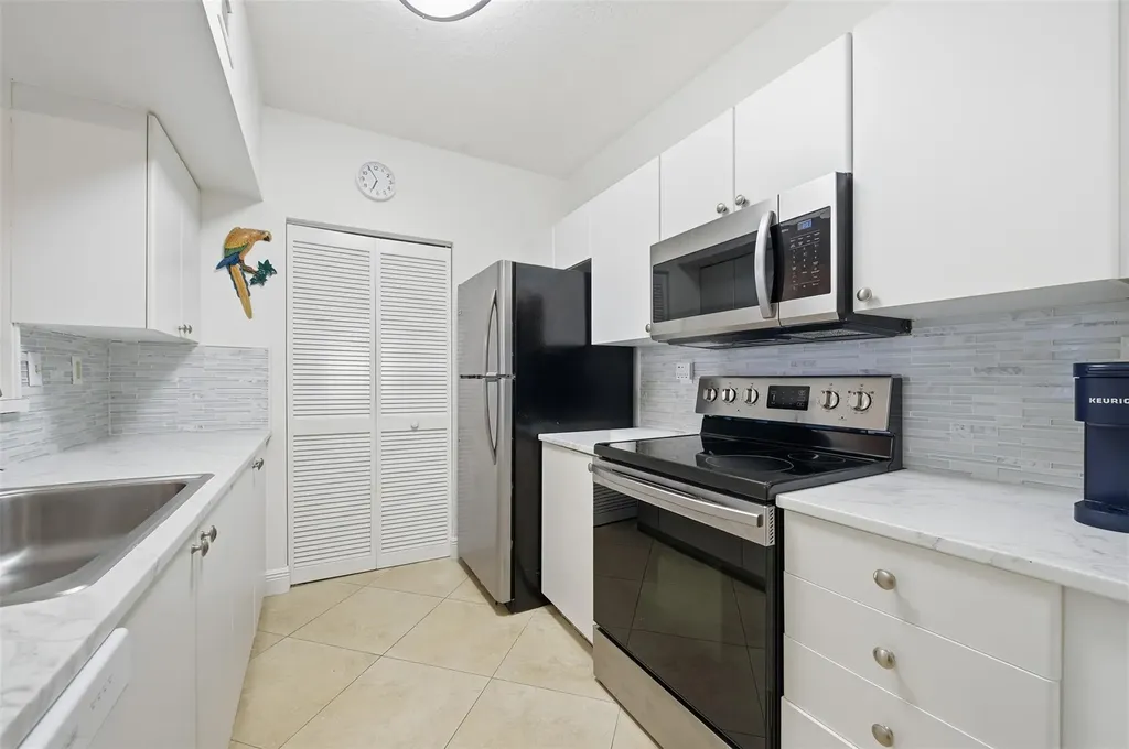 3020 NE 32nd Avenue Fort Lauderdale FL 33308