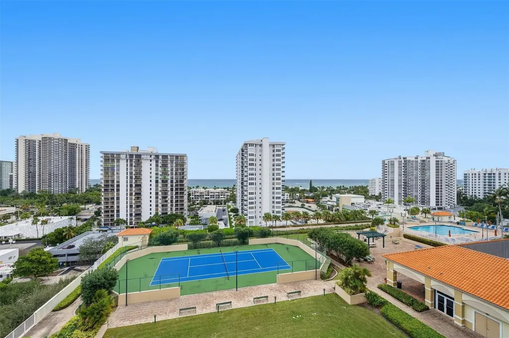 3020 NE 32nd Avenue Fort Lauderdale FL 33308