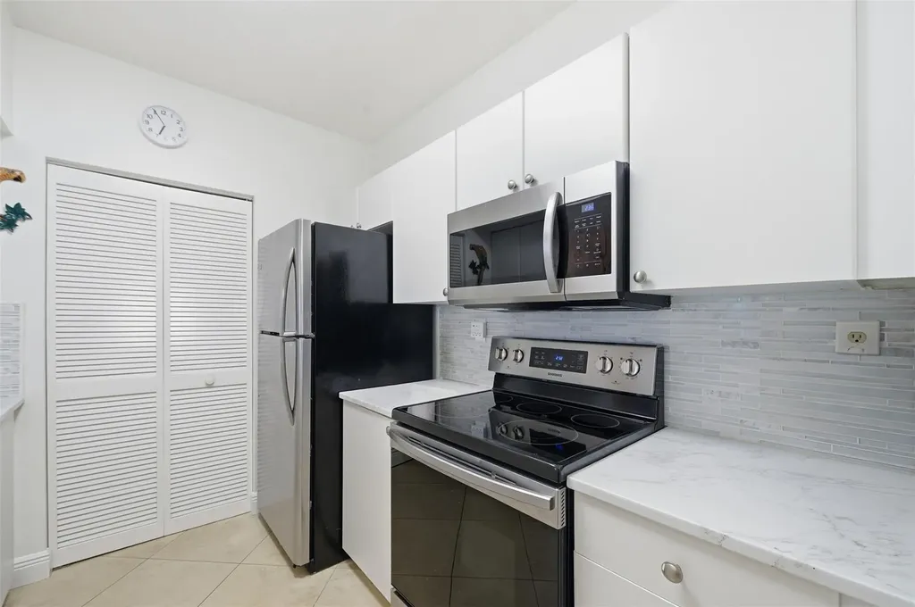 3020 NE 32nd Avenue Fort Lauderdale FL 33308