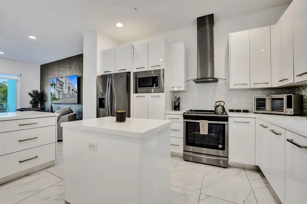 1371 N Ocean Boulevard Pompano Beach FL 33062