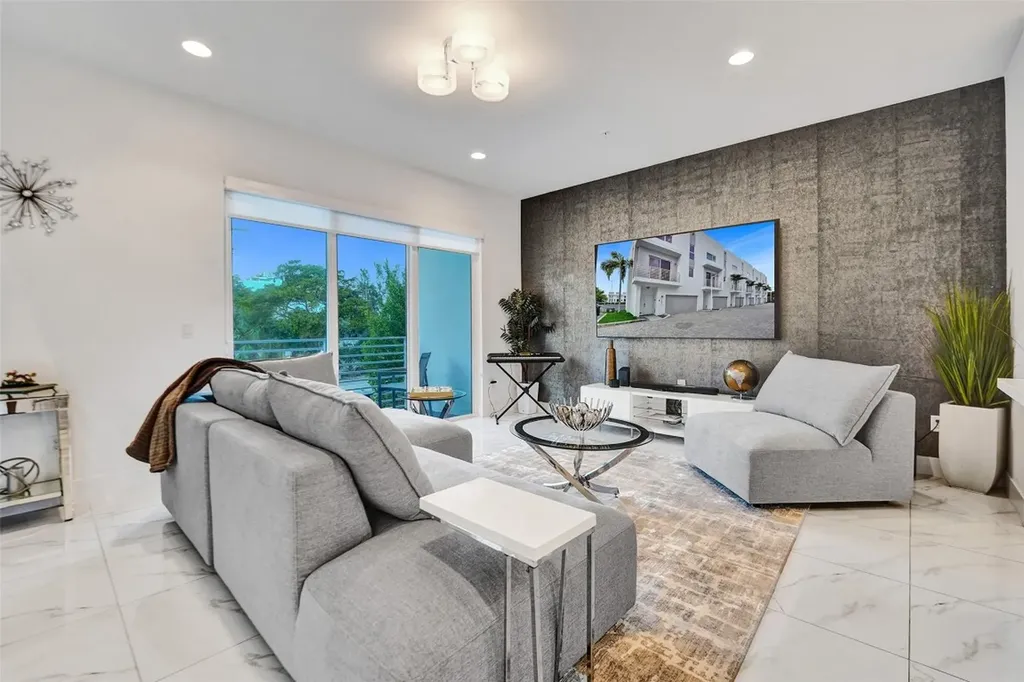 1371 N Ocean Boulevard Pompano Beach FL 33062