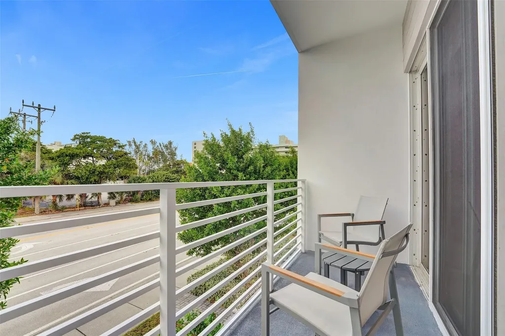 1371 N Ocean Boulevard Pompano Beach FL 33062