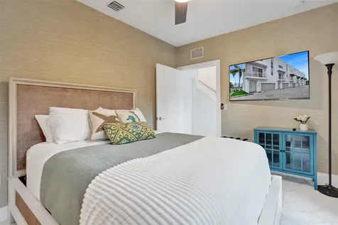1371 N Ocean Boulevard Pompano Beach FL 33062