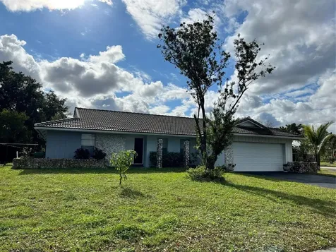 1107 NW 84th Drive Coral Springs FL 33071