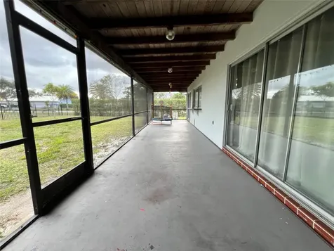 1107 NW 84th Drive Coral Springs FL 33071