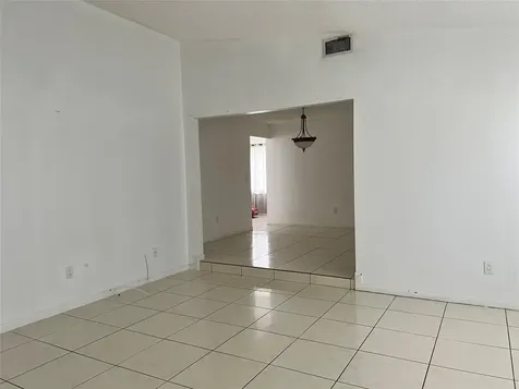 1107 NW 84th Drive Coral Springs FL 33071