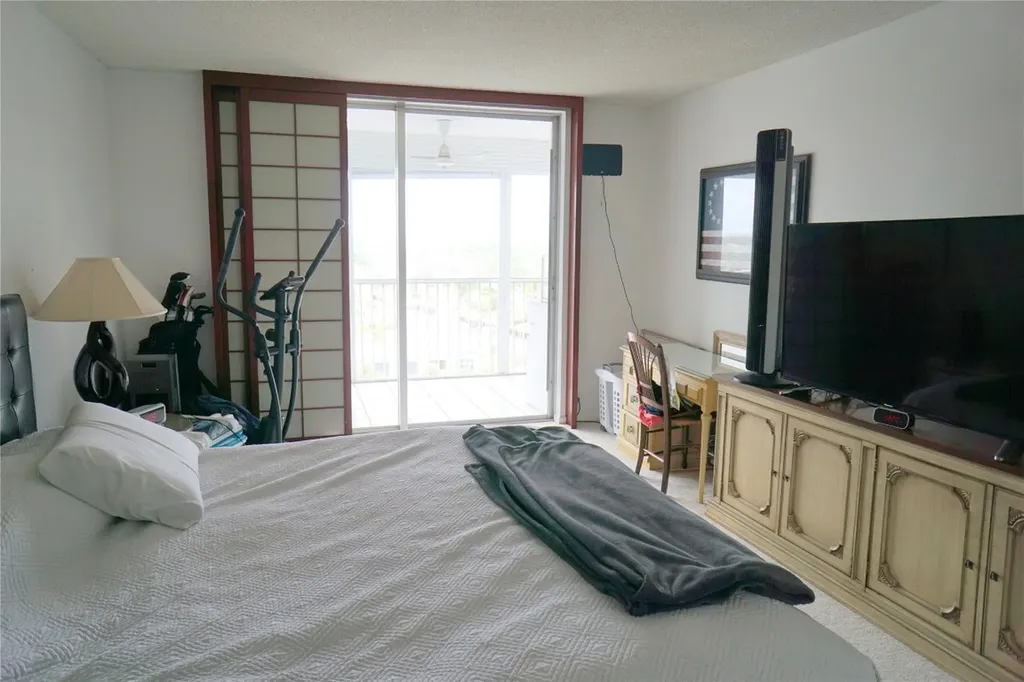 303 N Riverside Drive Pompano Beach FL 33062