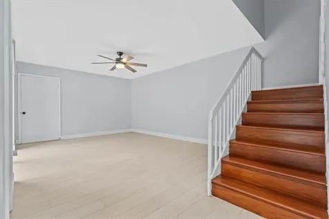 9156 SW 23rd Street Davie FL 33324