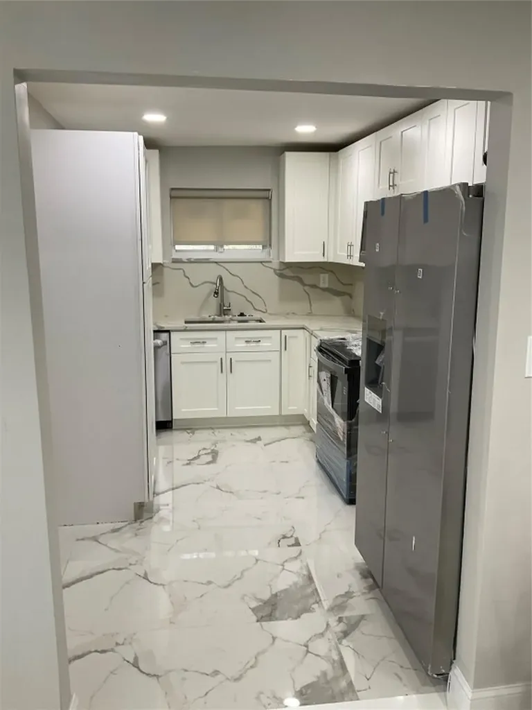 642 NW 14th Way Fort Lauderdale FL 33311