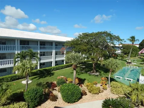 2453 NE 51st Street Fort Lauderdale FL 33308