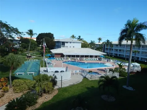 2453 NE 51st Street Fort Lauderdale FL 33308
