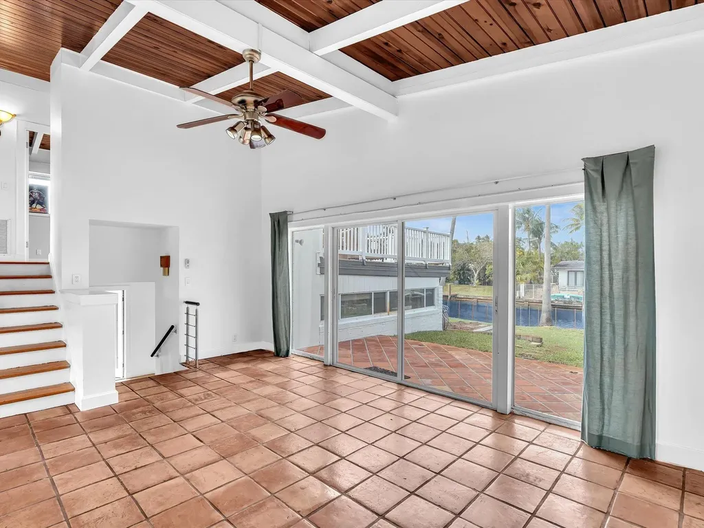 2507 Okeechobee Lane Fort Lauderdale FL 33312