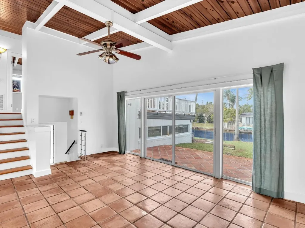 2507 Okeechobee Lane Fort Lauderdale FL 33312
